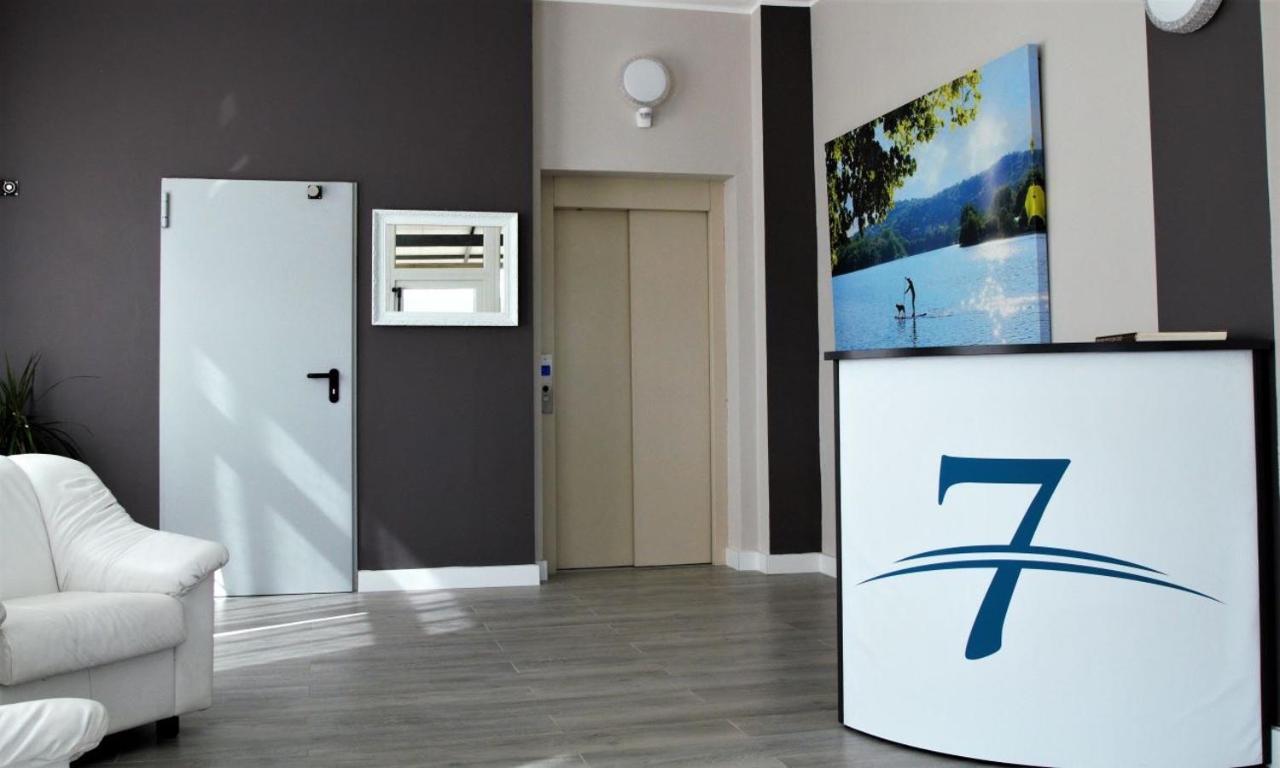 7 Lakes Aparthotel Burolo エクステリア 写真
