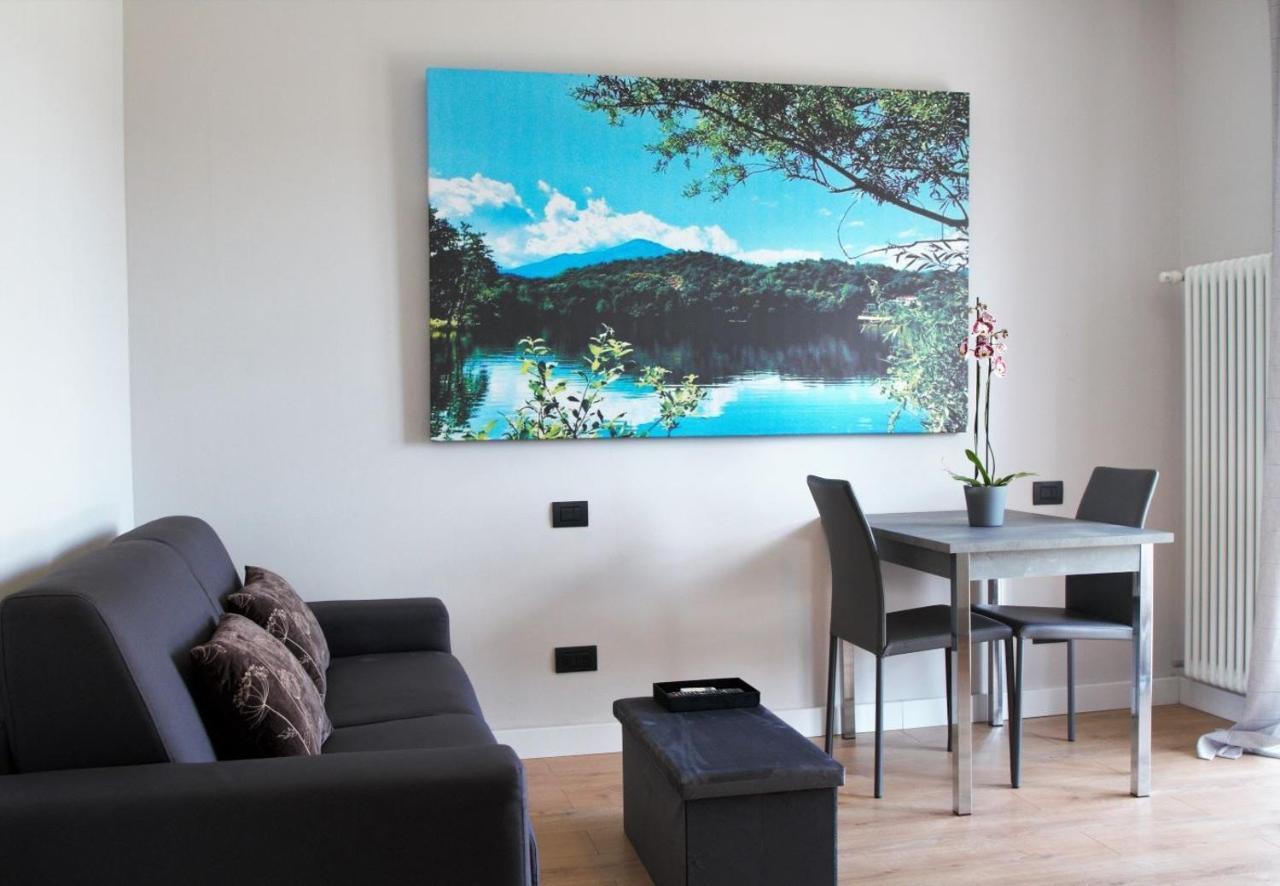 7 Lakes Aparthotel Burolo エクステリア 写真