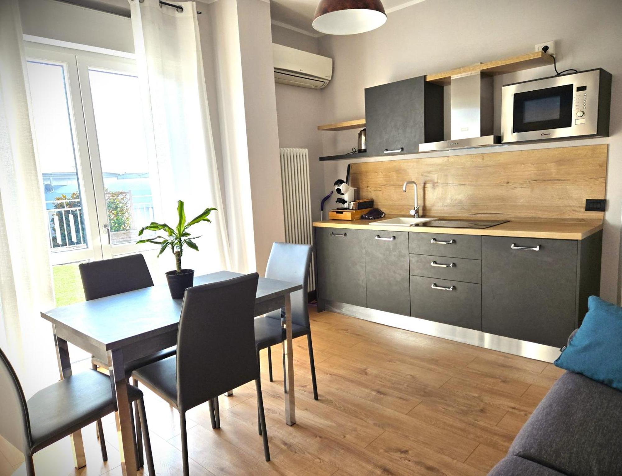 7 Lakes Aparthotel Burolo エクステリア 写真