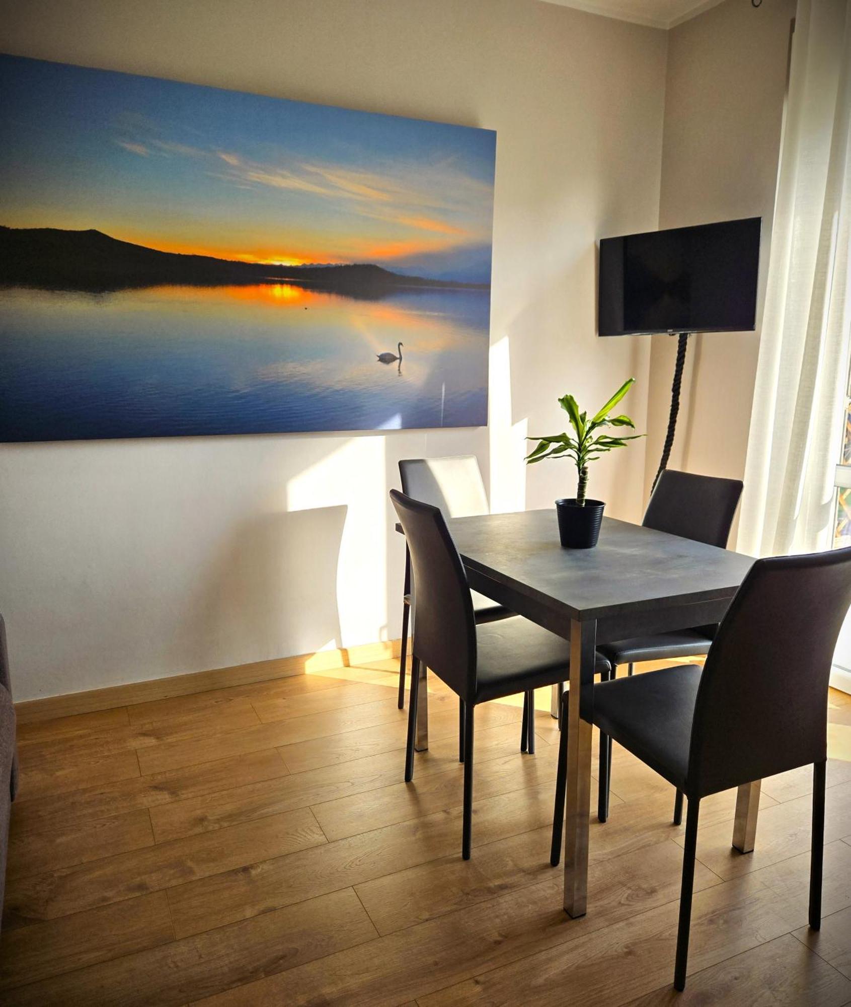 7 Lakes Aparthotel Burolo エクステリア 写真