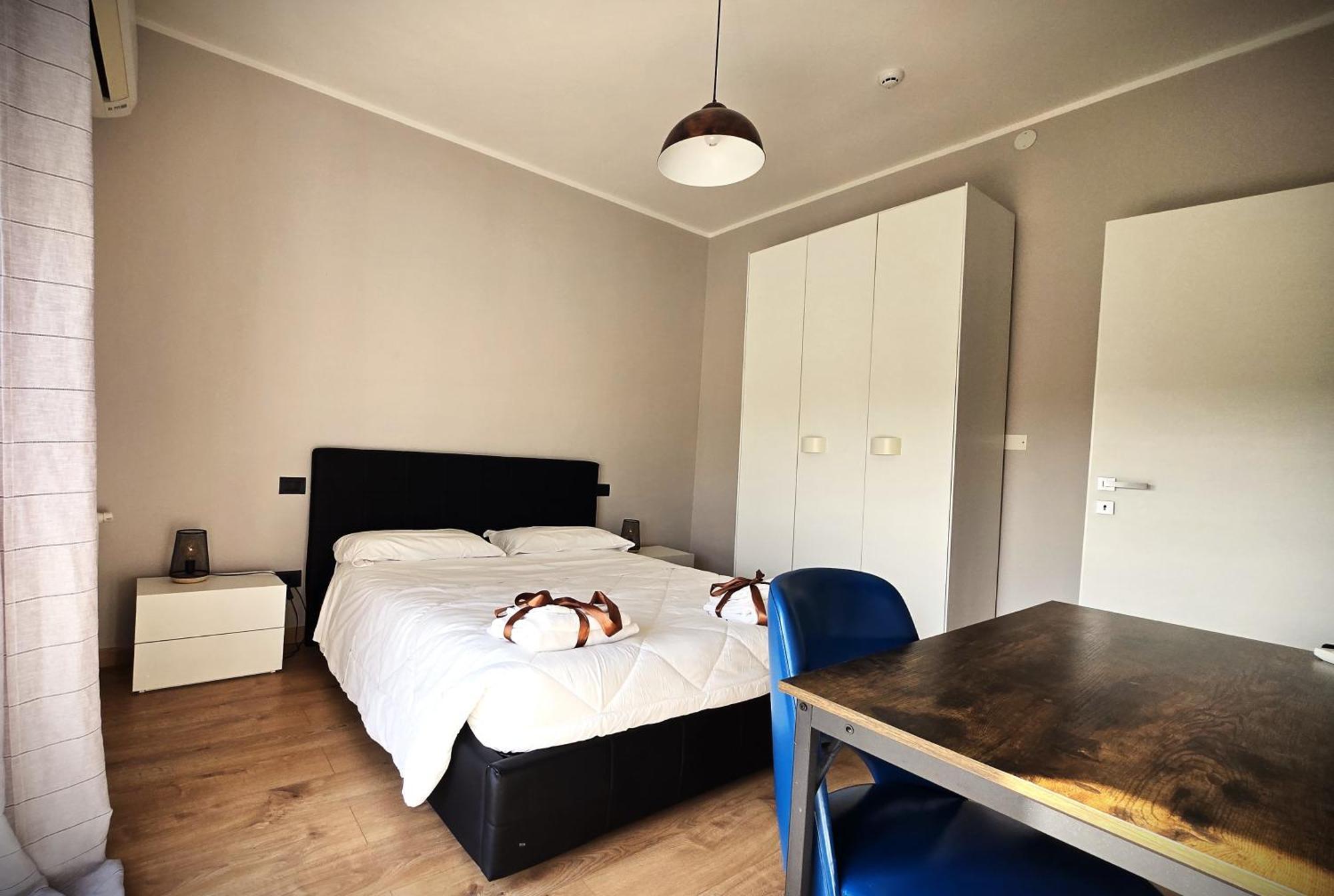7 Lakes Aparthotel Burolo エクステリア 写真