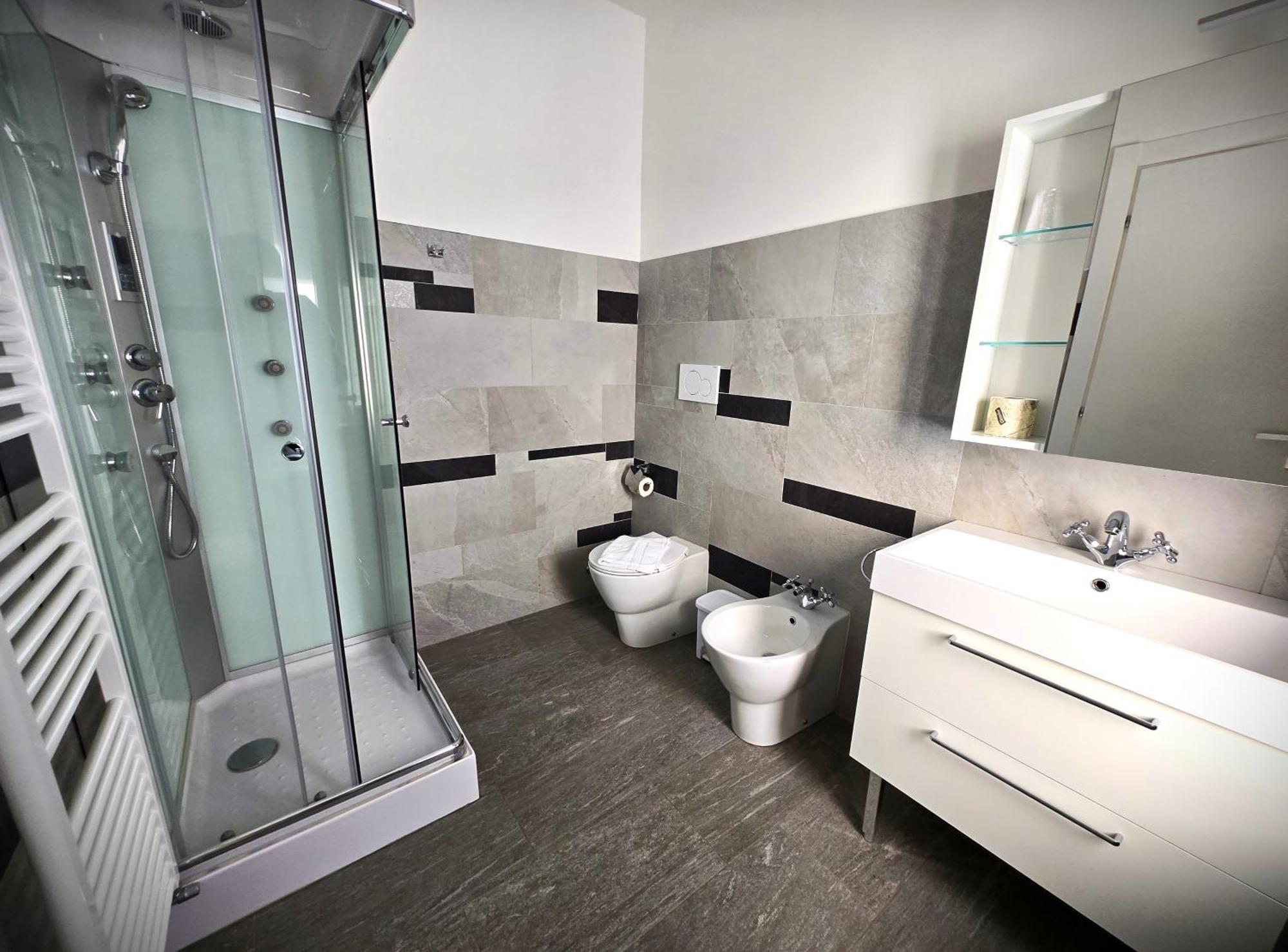 7 Lakes Aparthotel Burolo エクステリア 写真