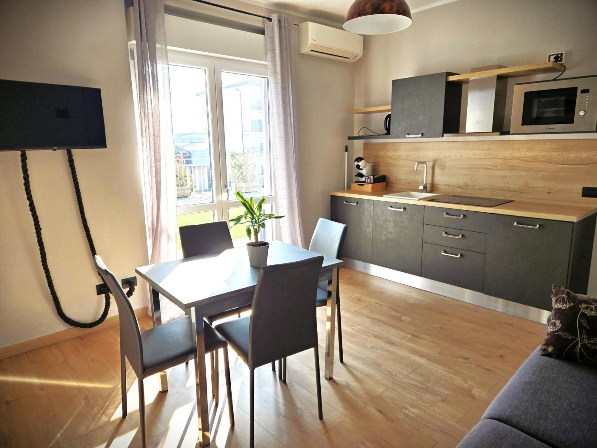 7 Lakes Aparthotel Burolo エクステリア 写真